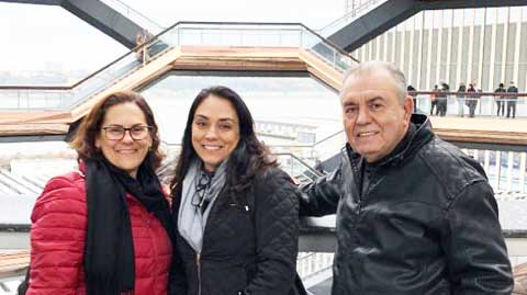 flavia e pais em nyc