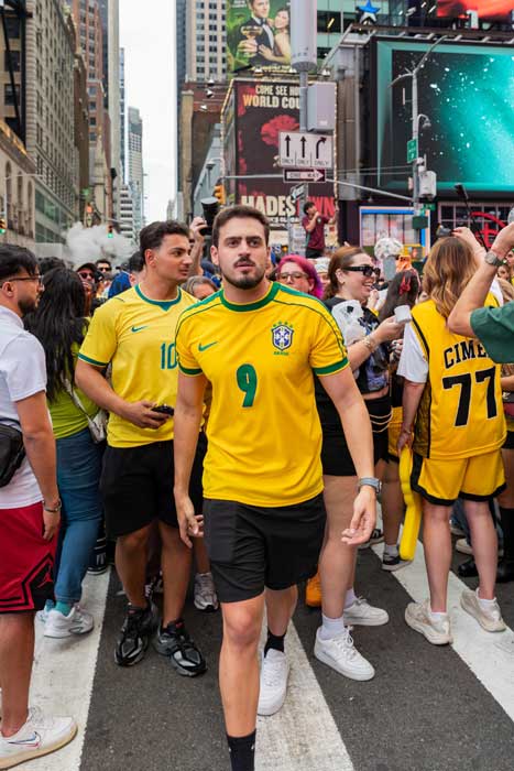 Jon Vlogs na Times Square (Foto: Equipe JV - Jp Braga e Flavio Audacia)
