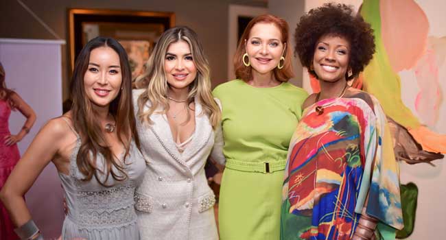 Adriana Ji, Claudia Melo, Alexandra Richter, Isabel Fillardis (Foto: Anael Rocha)