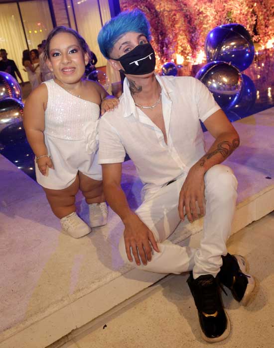 Maria Clara (Mcdivertida com 17 milhões youtube) e Matheus Kriwat (21,4 milhões youtube) (Foto: Vera Donato)
