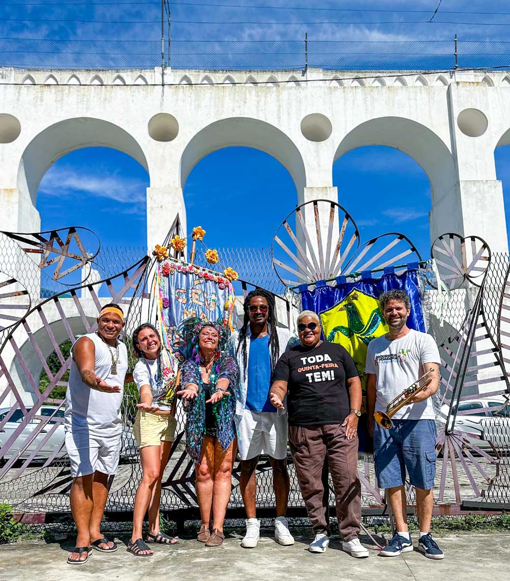 MC Gut (Estudeofunk), Mari Borgerth e Bianca Leão (Céu na Terra), Eduardo Santana (Fundição Jazz), Luana Sorriso (SIBC) e Tiago Rodrigues (Orquestra Voadora) (Foto: Iago Damasceño)