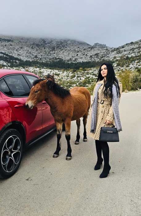 Priscila Latoia na Croácia (Divulgação)