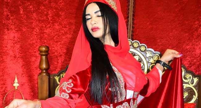 Priscila Latoia na Turquia (Divulgação)