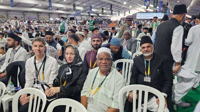 jalsa salana uk 2026 - Ivanir dos Santos no evento (Divulgação)