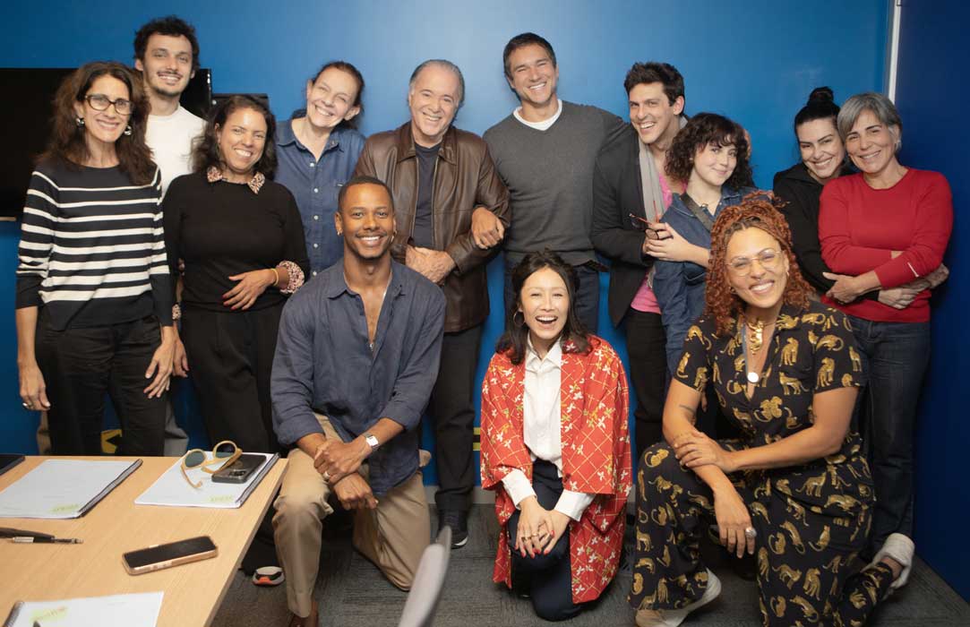 Elenco e produção de "Se Eu Fosse Você 3" durante a leitura de roteiro. (Foto: Eny Miranda)