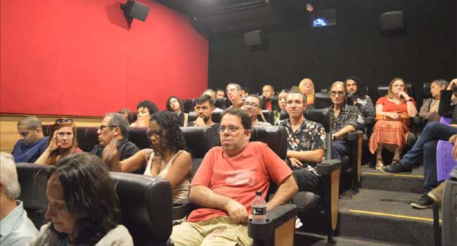 Angelo Santoro dirige "Pharmakon – O Jogo" (Divulgação)