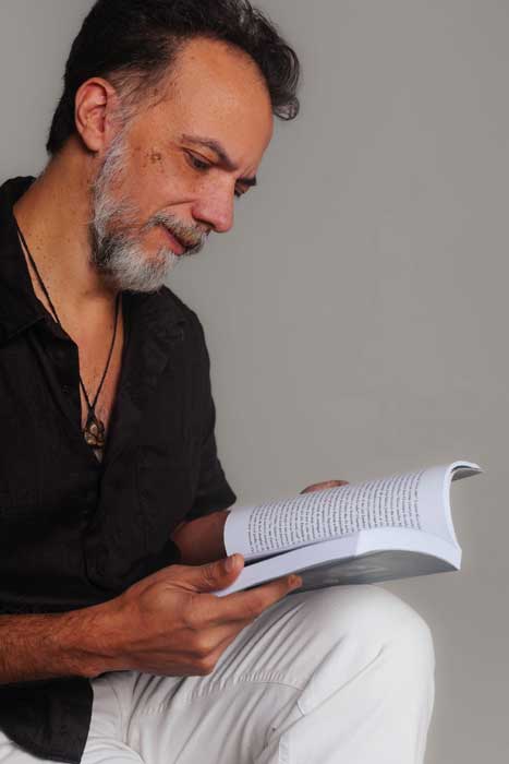 Jean Mendonça lança 