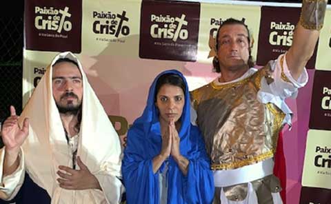 gyselle soares e roberto ro